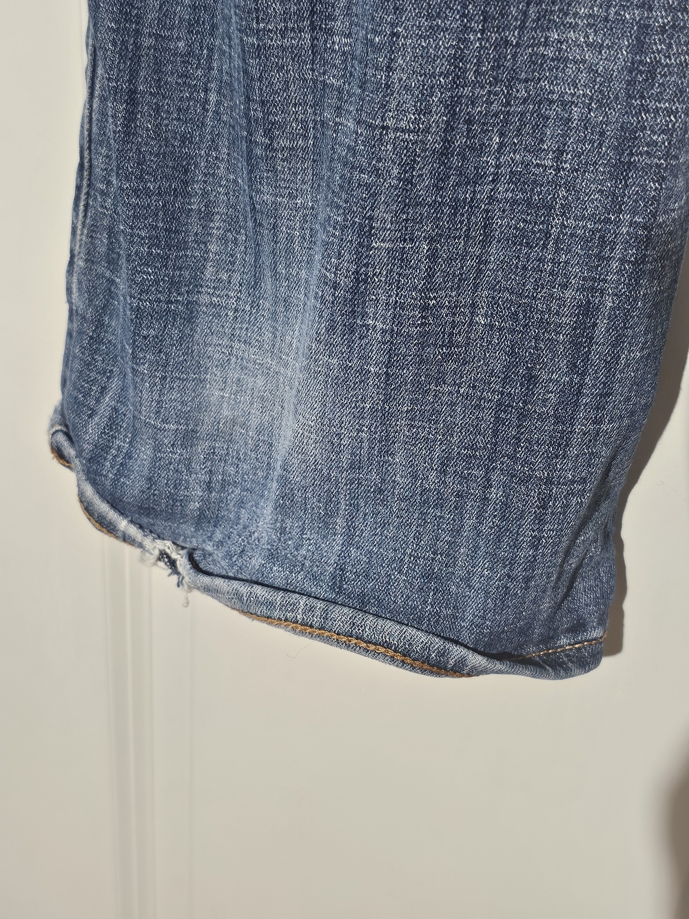 Lucky Brand 181 Relaxed Straight Jeans Mens W34 L34 Lot of 2 Blue Distressed - Picture 3 of 16
